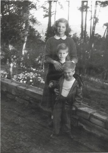 Junia John and Bob 3