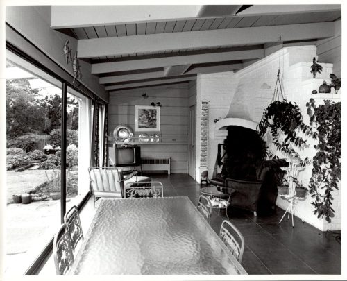 Gratiot-patio 0001